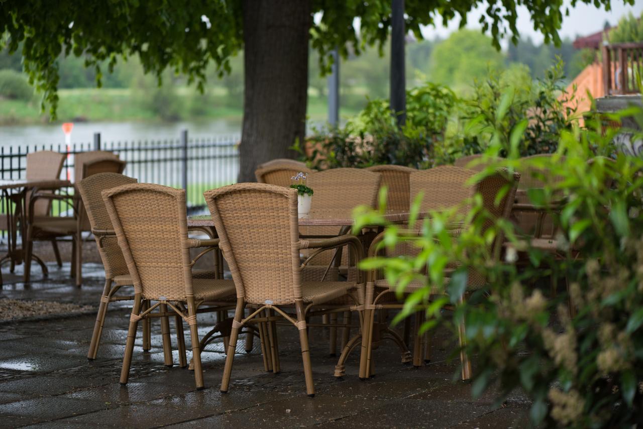 Elbterrasse Wachwitz Hotel เดรสเดน ภายนอก รูปภาพ